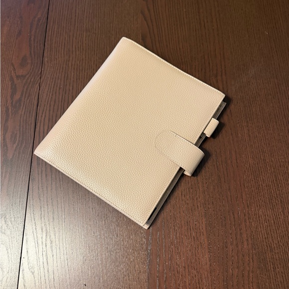 Moterm Versa 3.0 Rings Planner Taupe - Picture 3 of 11